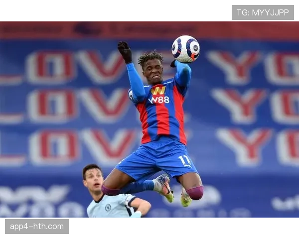 数据分析:英超中下游球队本季平均压迫高度较上赛季普遍提升2-3米 数据分析:英超中下游球队本季平均压迫高度较上赛季普遍提升2-3米